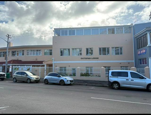 1 BEDROOM PROPERTY TO RENT IN FISH HOEK